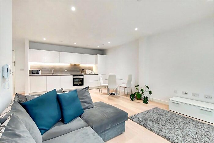 2 Bedroom Apartment To Rent In Carrick House, Royal Wharf, Royal Crescent Avenue, London, E16