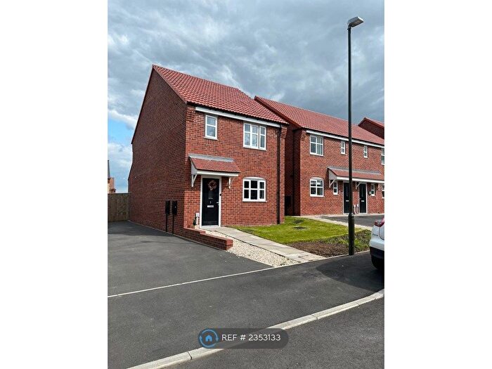 3 Bedroom Detached House To Rent In Privet Close, Bolsover, S44