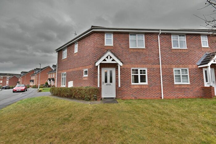 3 Bedroom Semi Detached House To Rent In Bryn Coch, Wrexham, LL11