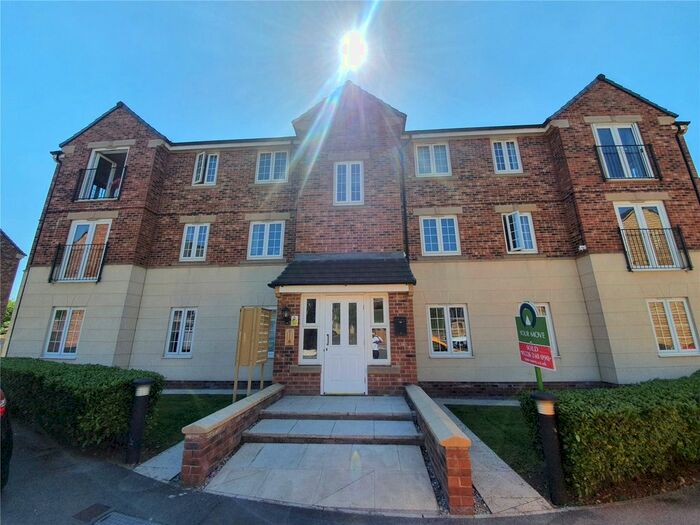 2 Bedroom Flat To Rent In Silverwood Road, Woolley Grange, Barnsley, S75