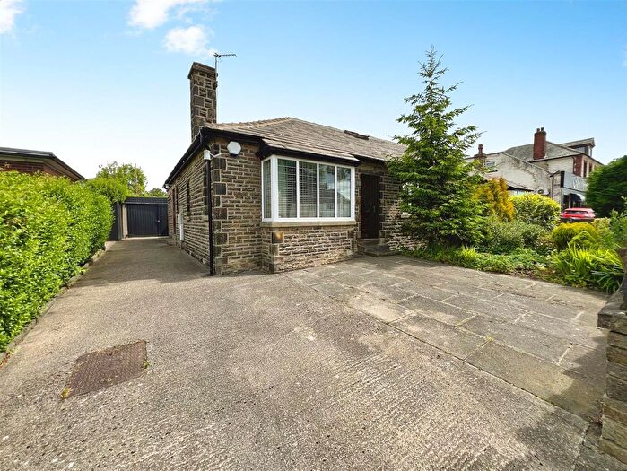 3 Bedroom Semi Detached Bungalow For Sale In Wrose Road, Shipley, BD18