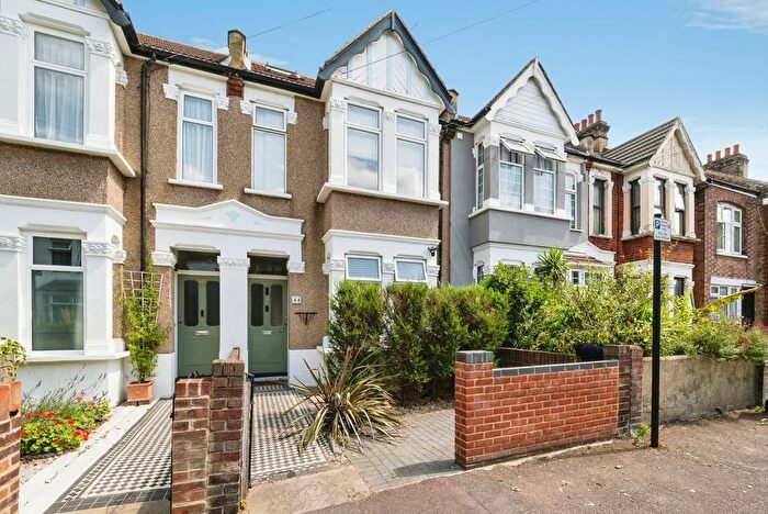 4 Bedroom Terraced House For Sale In Northfield Road, East Ham, London, E6