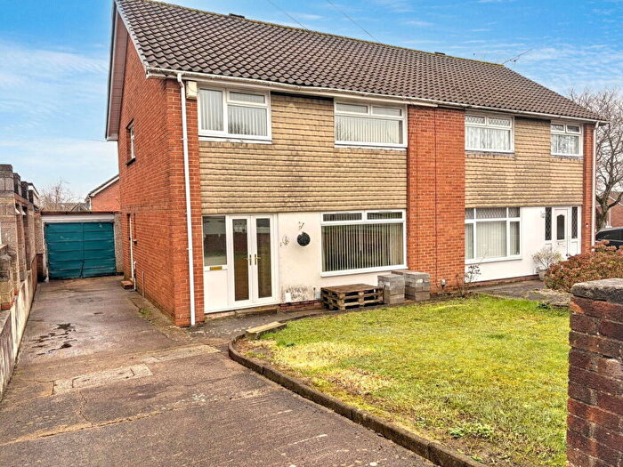 3 Bedroom Semi Detached House For Sale In Binmead Gardens, Bristol, BS13