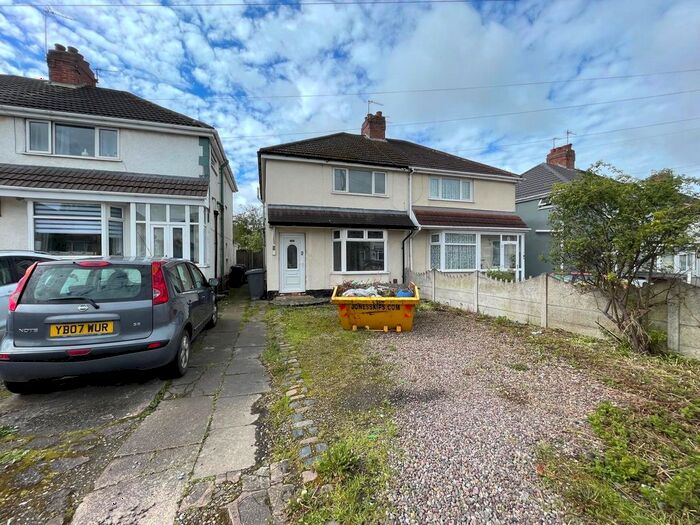 2 Bedroom Semi-Detached House To Rent In Elston Hall Lane, Wolverhampton, West Midlands, WV10