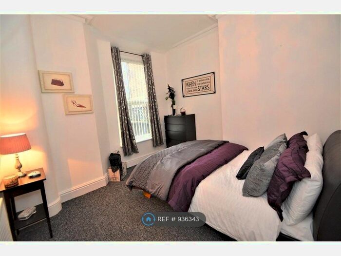 1 Bedroom Flat To Rent In Salisbury Street, Warrington, WA1