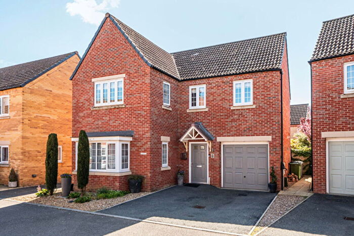 4 Bedroom Detached House For Sale In Primrose Close, Barleythorpe, Oakham, LE15