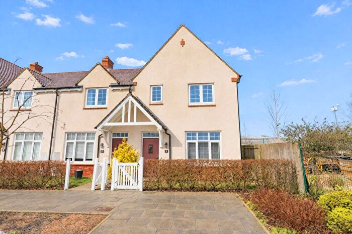 3 Bedroom Terraced House For Sale In Loftus Square, Newport, NP19