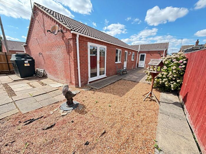 2 Bedroom Bungalow For Sale In Beaupre Avenue, Outwell, Wisbech, PE14