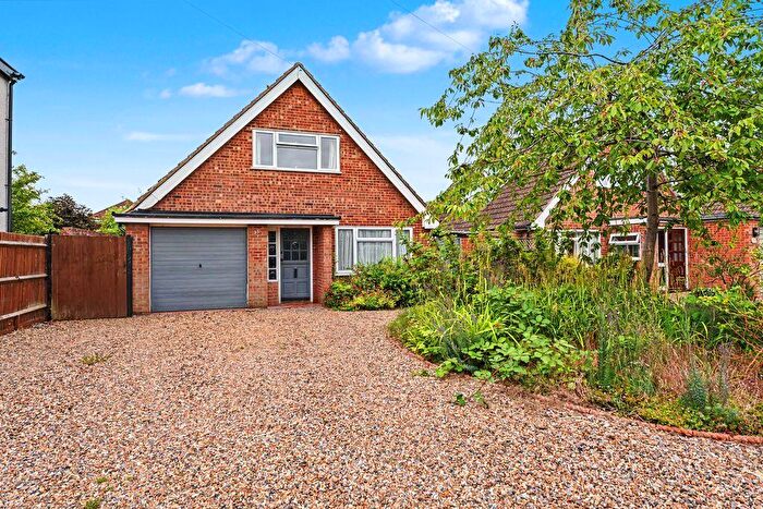 3 Bedroom Detached House For Sale In Pitstone, LU7