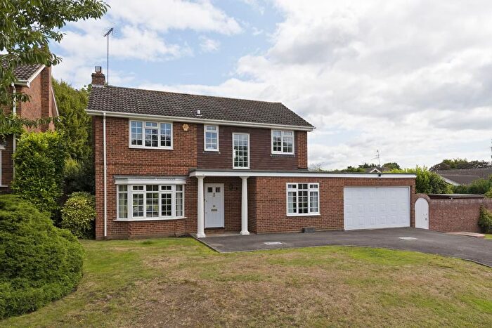 4 Bedroom Detached House To Rent In Bramble Rise, Cobham, KT11