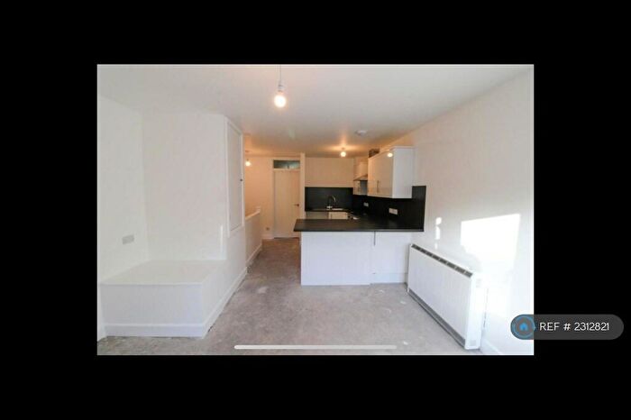 1 Bedroom Maisonette To Rent In St. Michaels Close, Fleet, GU51