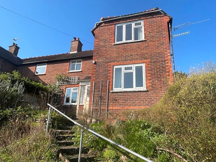 3 Bedroom Semi Detached House For Sale In Shadyhanger, Godalming, Surrey, GU7