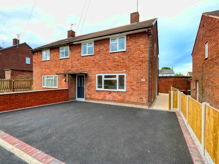 3 Bedroom Semi-Detached House For Sale In Queen Street, Pilsley, Chesterfield, Derbyshire, S45