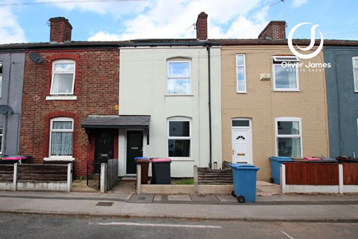 2 Bedroom Terraced House For Sale In Dean Road, Cadishead, M44