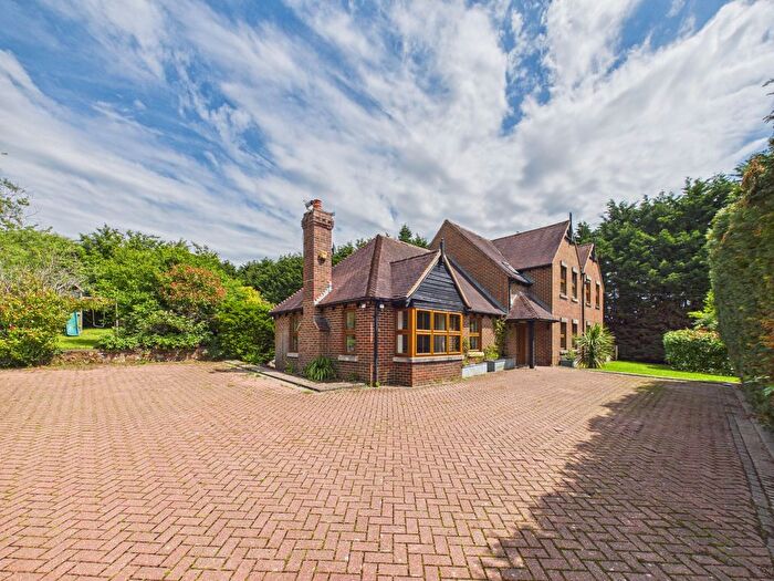 4 Bedroom Detached House To Rent In Cowfold Road, Bolney, RH17