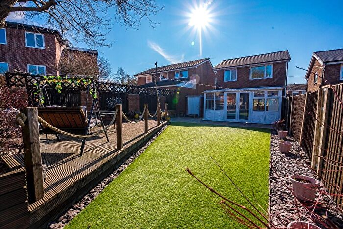 3 Bedroom Detached House For Sale In Delamere Road, Burnley, BB10