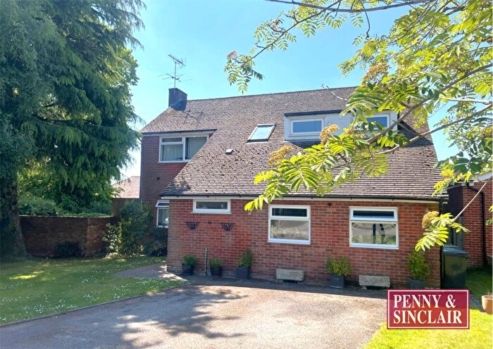 4 Bedroom Detached House For Sale In The Old Kiln, Nettlebed, RG9