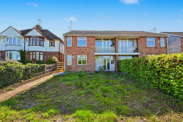 2 Bedroom Maisonette To Rent In Kettering Road, Northampton, NN3