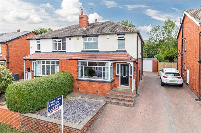 3 Bedroom Semi Detached House For Sale In Bowood Crescent, Leeds, West Yorkshire, LS7