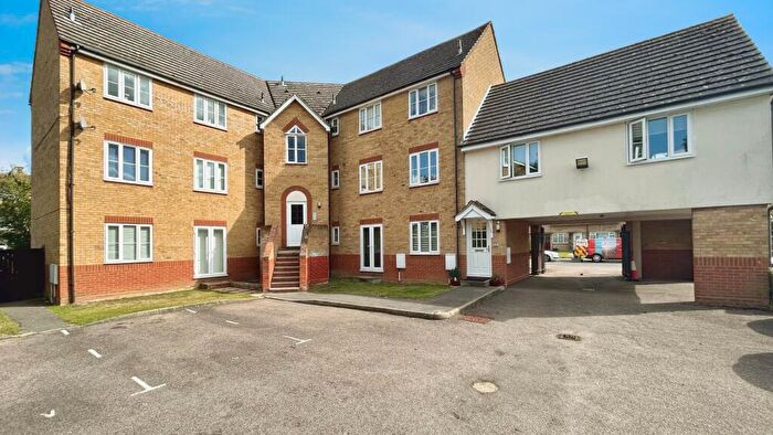 2 Bedroom Apartment To Rent In Bodmin Road, Springfield, Chelmsford, CM1