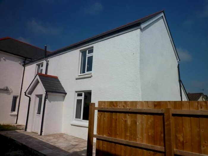 3 Bedroom Town House To Rent In No Lyles, Bradworthy, EX22