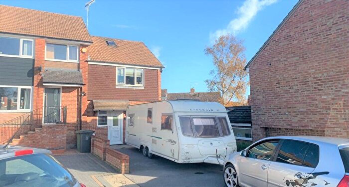 3 Bedroom End Of Terrace House To Rent In Acacia Gardens, Waterlooville, PO8