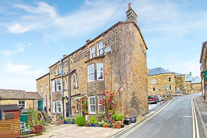 2 Bedroom End Of Terrace House For Sale In Church Street, Pateley Bridge, Harrogate, HG3