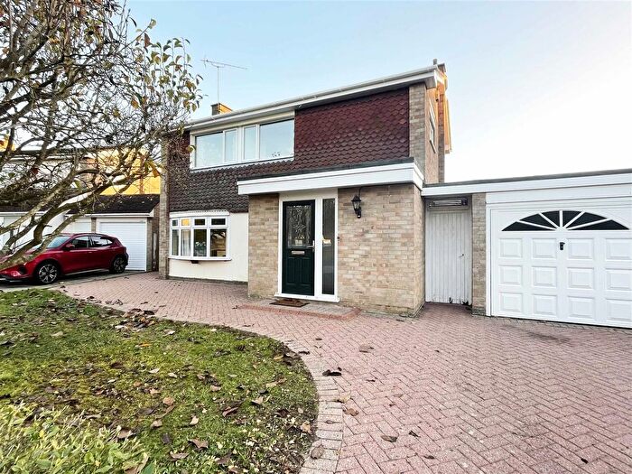 3 Bedroom Detached House For Sale In Humber Road, Old Springfield, Chelmsford, CM1