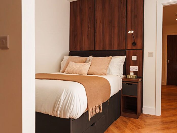 Studio To Rent In Apt, Butts Court #, LS1