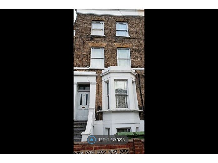 1 Bedroom Flat To Rent In Talfourd Road, London, SE15