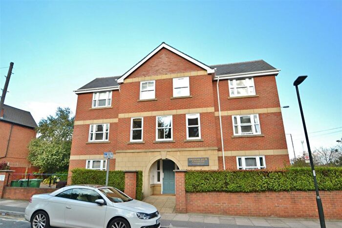 2 Bedroom Flat To Rent In Parkwood Road, London, SW19