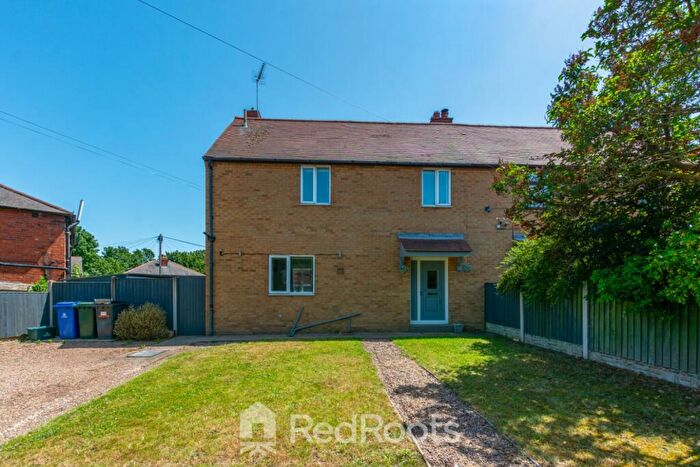 3 Bedroom Semi-Detached House For Sale In Melton Road, Sprotbrough, Doncaster, DN5