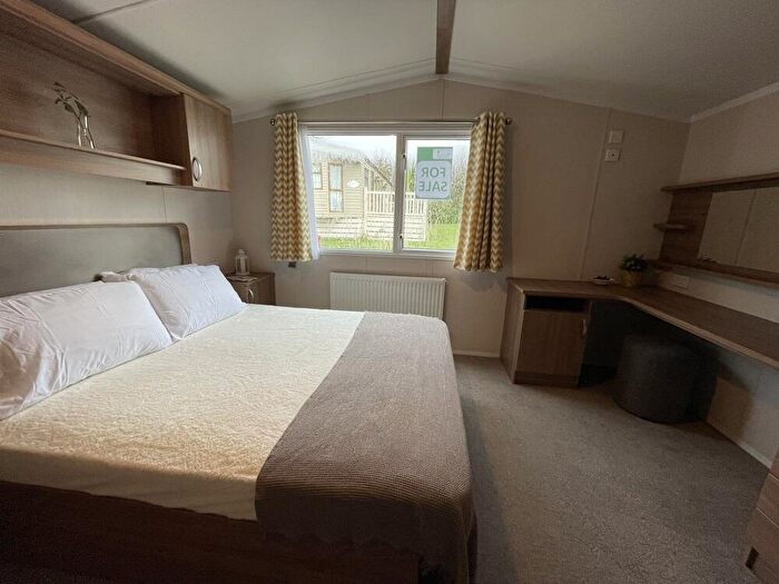 2 Bedroom Caravan For Sale In , SA66