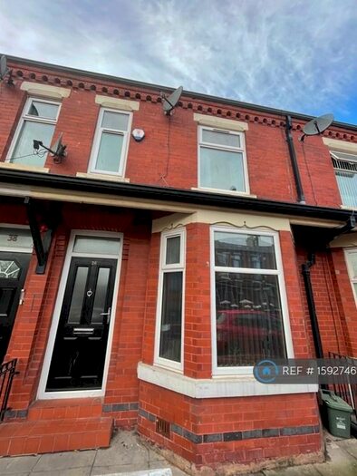 3 Bedroom Terraced House To Rent In Deramore Street, Manchester, M14
