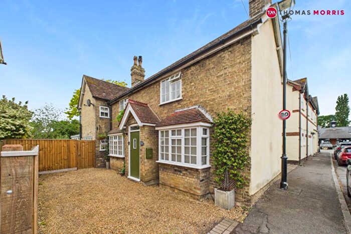 3 Bedroom Detached House For Sale In Thicket Road, Houghton, Huntingdon, Cambridgeshire, PE28