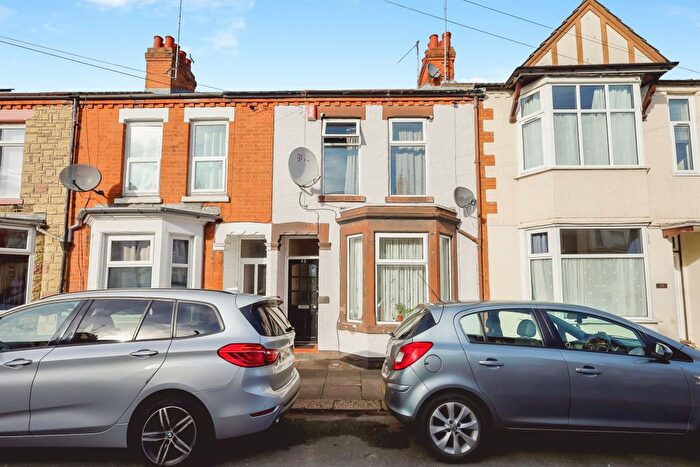 3 Bedroom Terraced House For Sale In Euston Road, Northampton, NN4