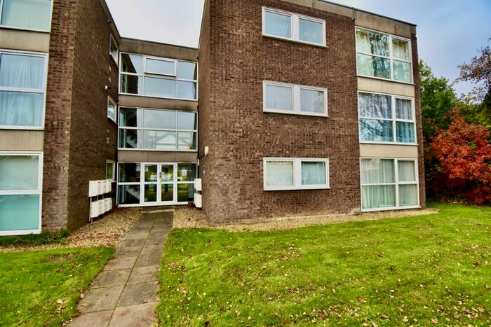 2 Bedroom Ground Flat To Rent In Abbey Lodge, Landcross Drive, Northampton, NN3