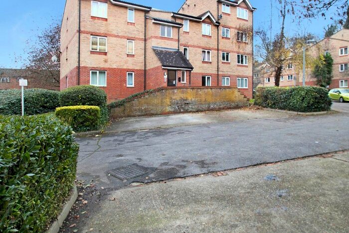 2 Bedroom Flat To Rent In Lucas Road, Sudbury CO10