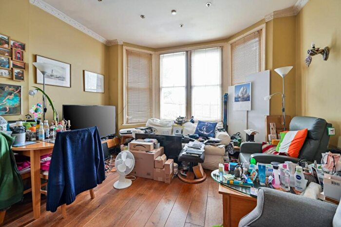 1 Bedroom Flat For Sale In Bromley Road, Catford, London, SE6