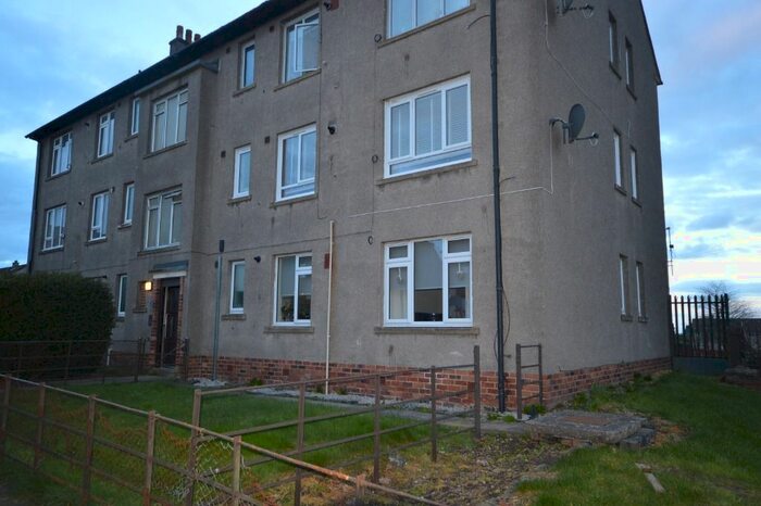 2 Bedroom Flat To Rent In St Mungo Terrace, Ardler, Dundee, DD3