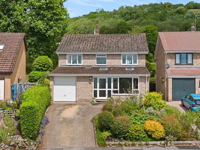 4 Bedroom Detached House For Sale In Mendip Close, Axbridge, BS26