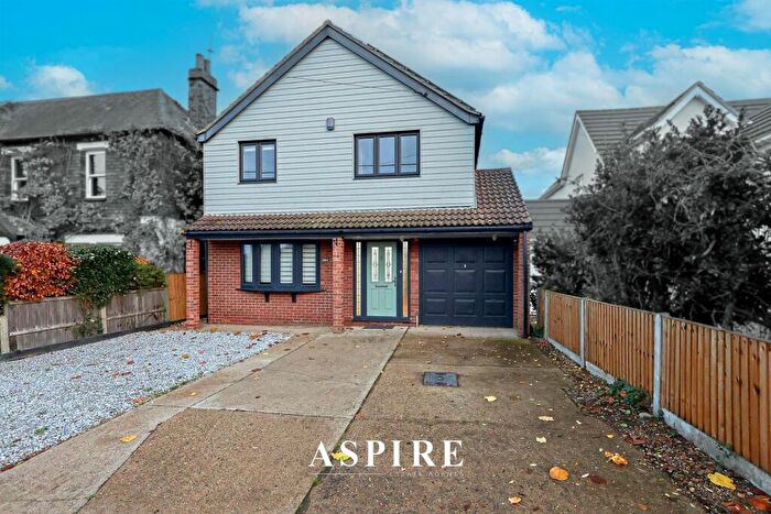 5 Bedroom Detached House For Sale In Down Hall Road, Rayleigh, SS6