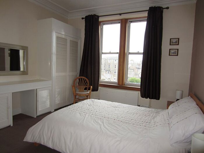 1 Bedroom Flat To Rent In Willowbank Road, Nd Floor Left, Aberdeen, AB11