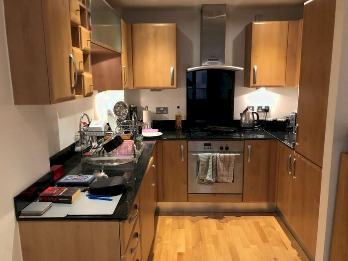 1 Bedroom Apartment To Rent In Magellan House Leed Dock City Centre, LS10