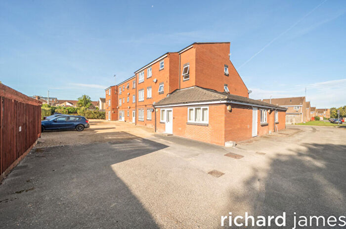 1 Bedroom Flat For Sale In Thomas Street, Rodbourne, Swindon, SN2