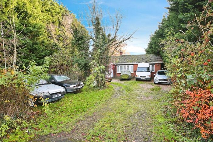 3 Bedroom Detached Bungalow For Sale In Jekils Bank, Holbeach, Spalding, PE12