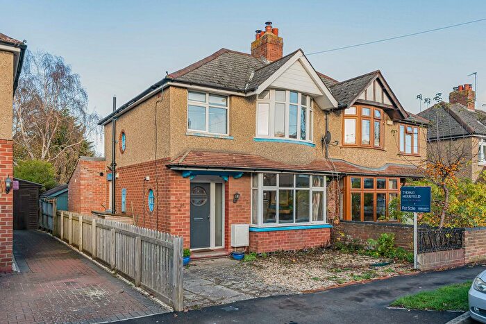 3 Bedroom Semi Detached House For Sale In Colborne Road, Didcot, OX11