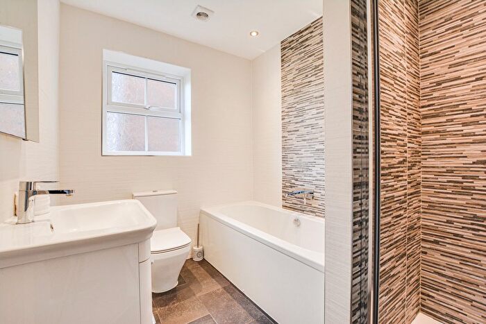 5 Bedroom Detached House For Sale In Garstang Road, Catterall, PR3