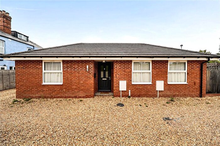 2 Bedroom Bungalow For Sale In Newstead Court, Hereford, HR4