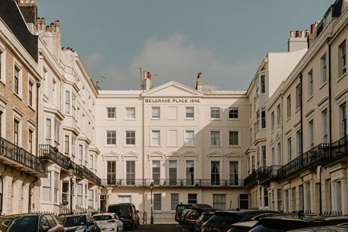 6 Bedroom Terraced House For Sale In Brighton, East Sussex, BN2 - Photo 2
